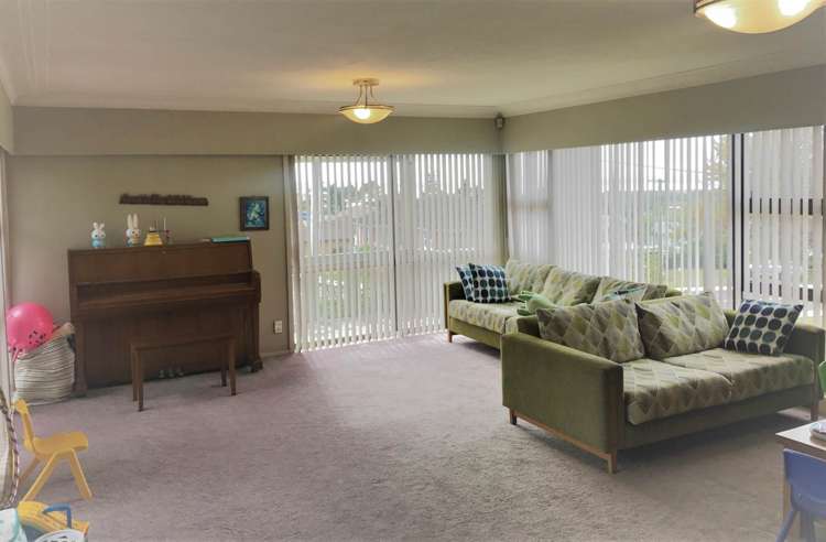 9 Lyndhurst Road Te Atatu South_11