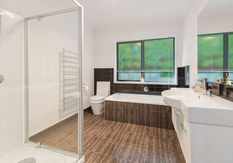 128 Iles Road Lynmore_11