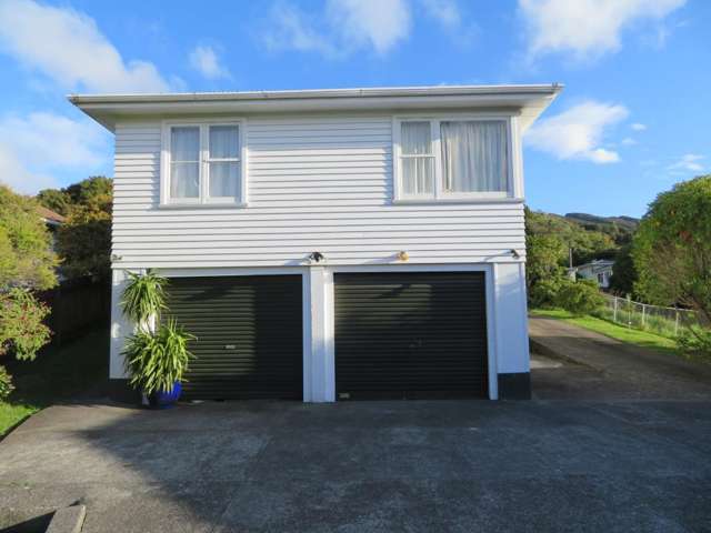 Sunny Three bedroom home