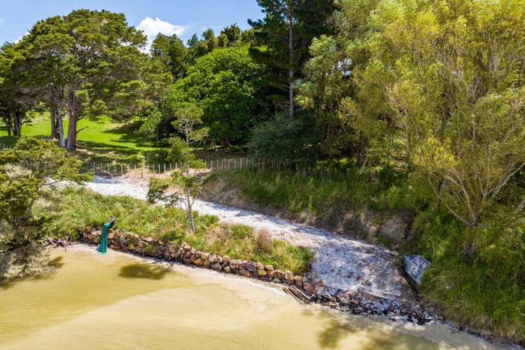 24 Karakanui Road Tinopai_27