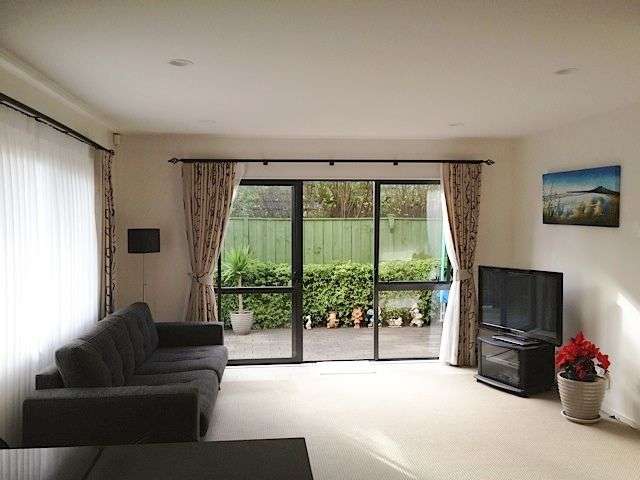 9 Silverwood Drive Flat Bush_3