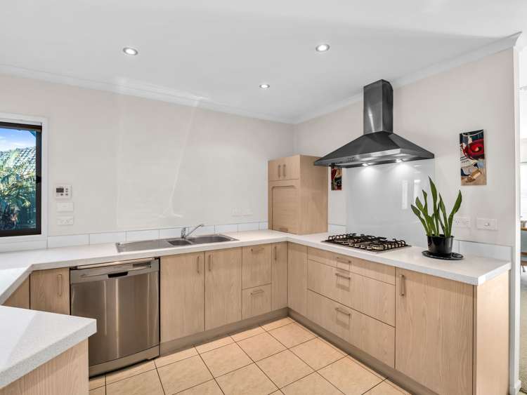 21 Saltwood Street Red Beach_10