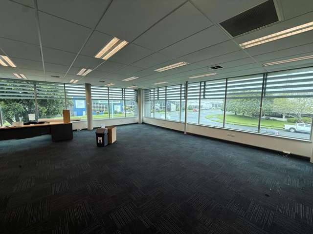 16 Highbrook Drive East Tamaki_3