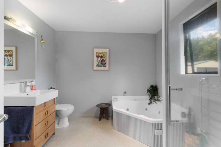 6 Kingan Road Luggate_9