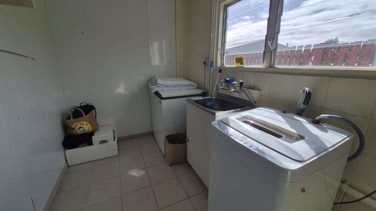 236 West Parkdale Street Tokoroa_16