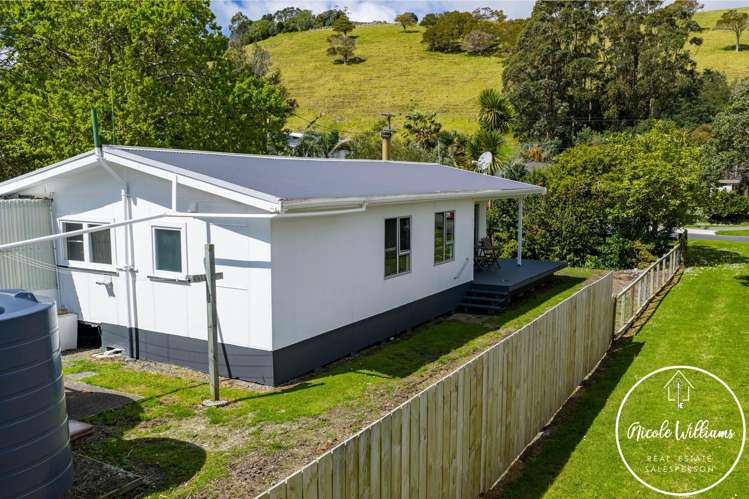 5 Regent Street Whakapirau_19