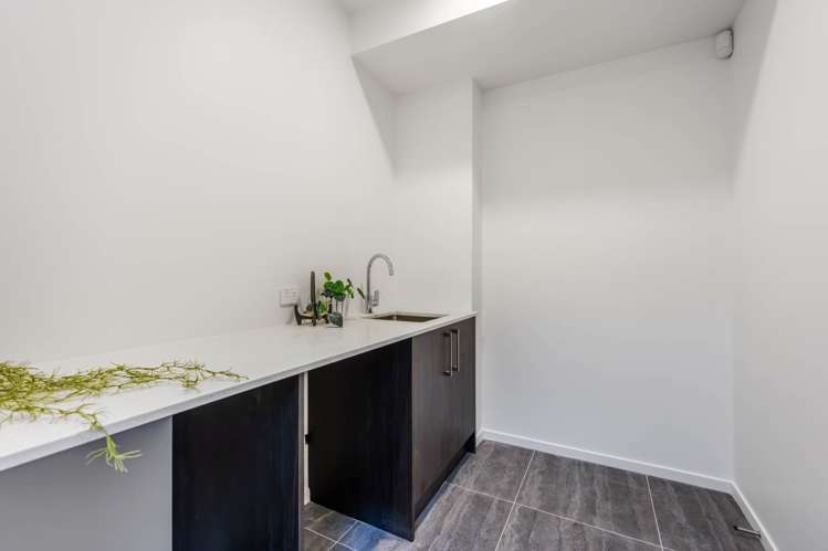 22/24 A&B Arataki Views Way Glen Eden_17