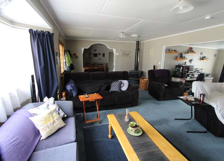 86 Huxley Street Pahiatua_1