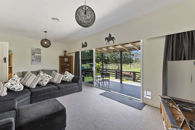 147 Hokio Sand Road Hokio Beach_11