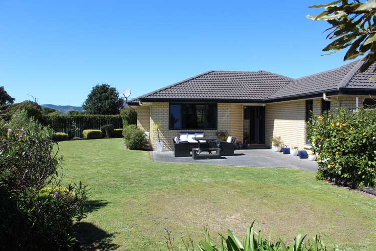 106 Benjamin Place Matarangi_15