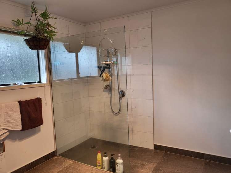 154 Everglade Drive Totara Heights_12