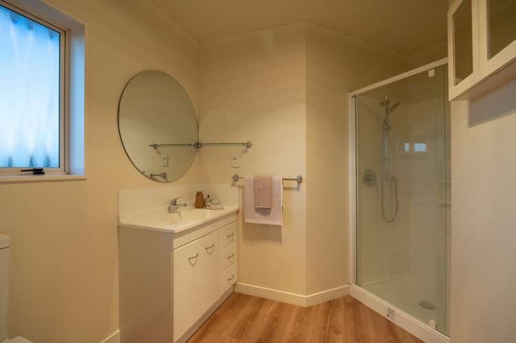 1059 Camerons Line Feilding_15