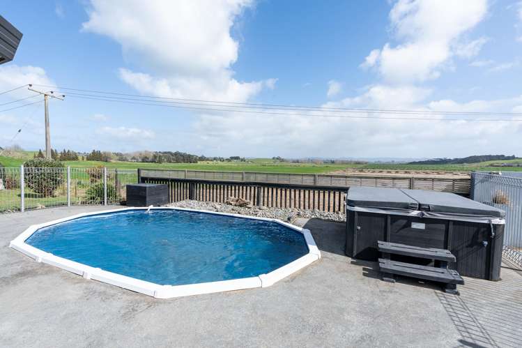 12 Sunny Dale Western Heights_2