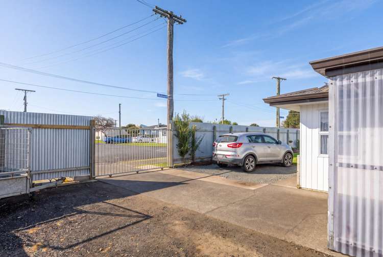 29 Andrew Street Elgin_18
