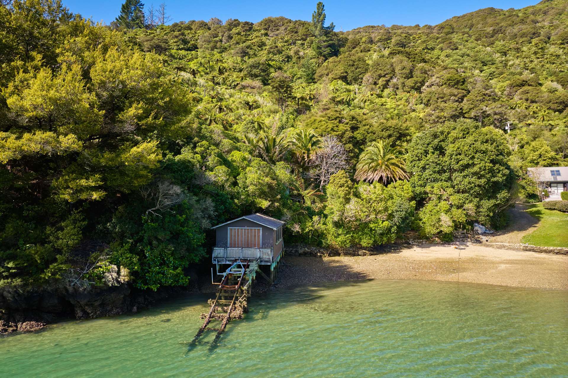 Te Mahia Bay Kenepuru Sound_0