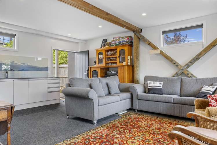 21 Tui Street Hilltop_27