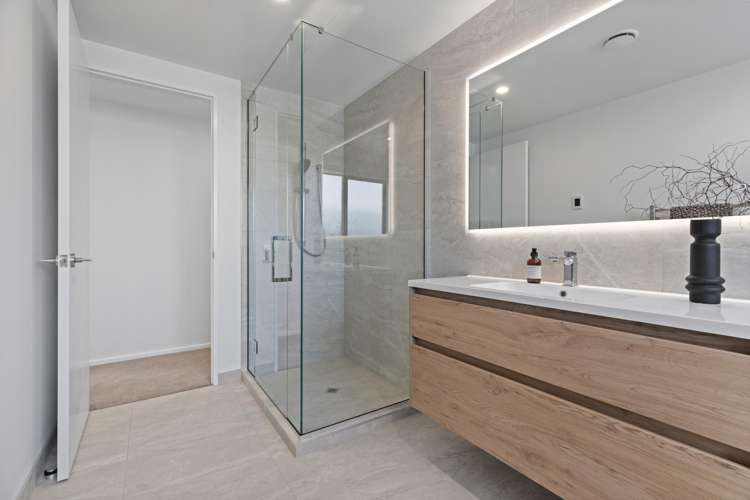 3 Kopper Crescent Marshland_17