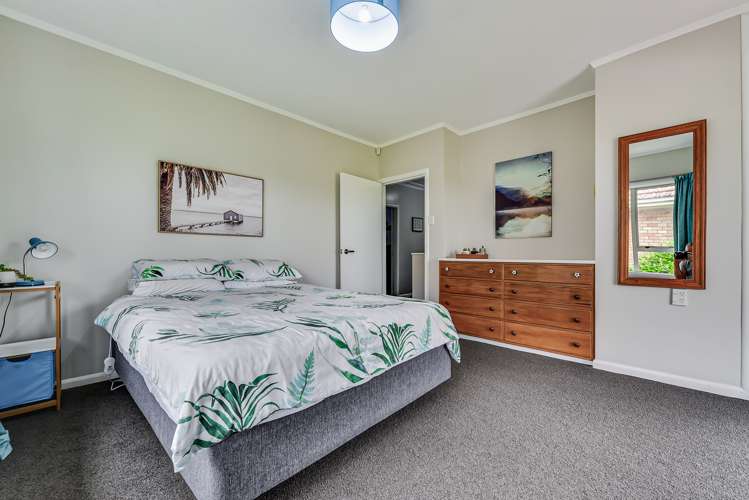 29 Kakanui Avenue Hillcrest_15