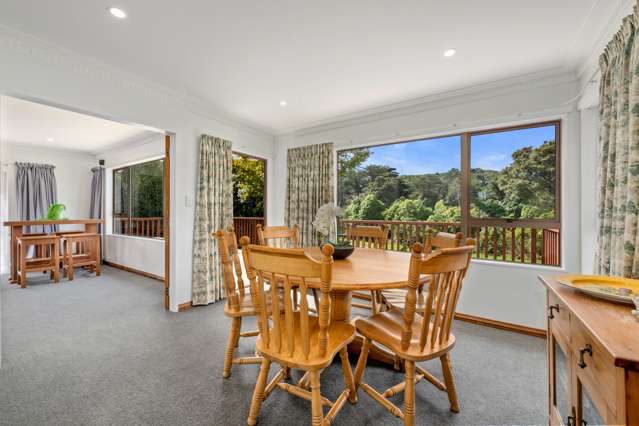 54a Larchmont Grove Totara Park_4