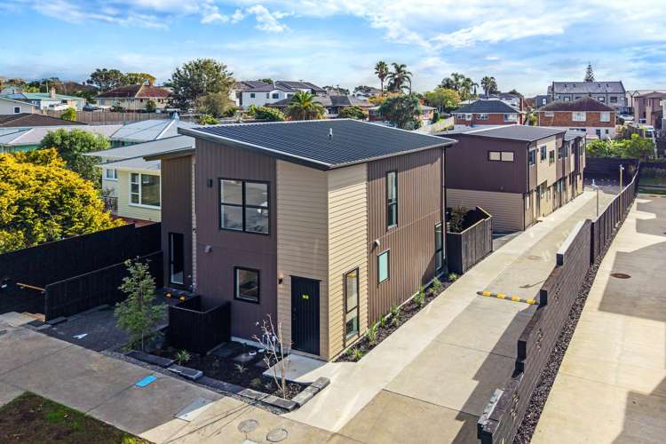 16 Geneva Place Blockhouse Bay_23
