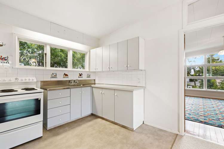 50 Waitikiri Drive Parklands_3