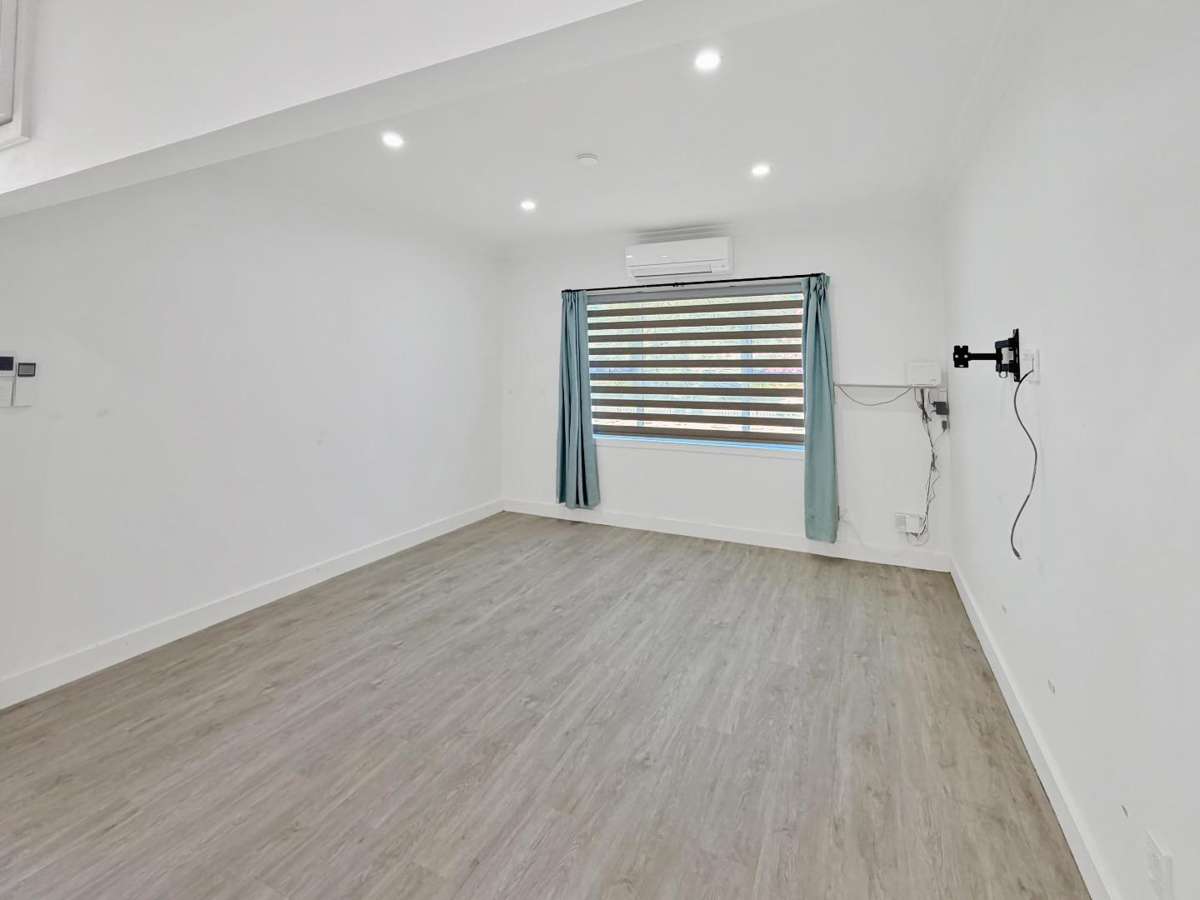 THREE BEDROOMS - ASHBURTON 3
