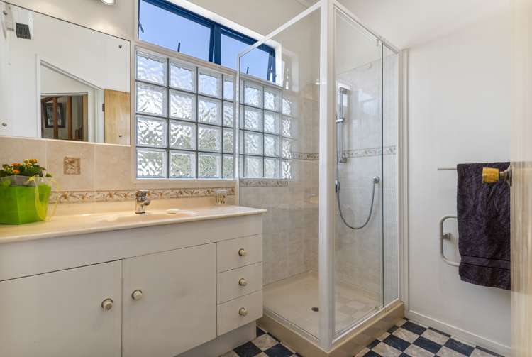 40 Mccahill Views Botany Downs_21