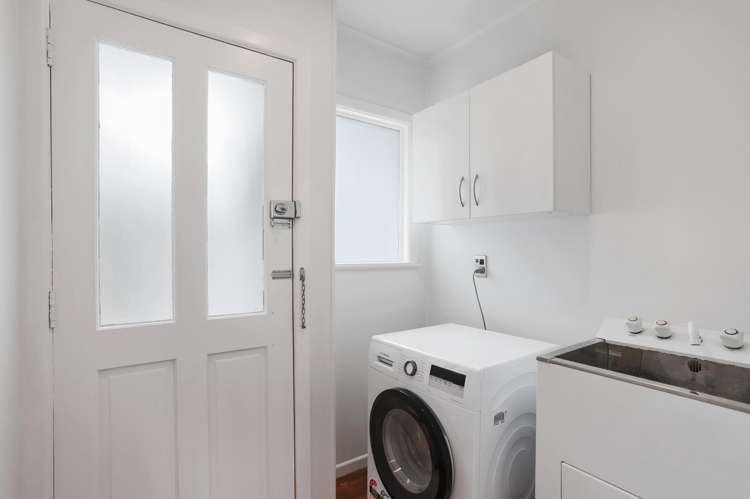 32 Konini Road Titirangi_21