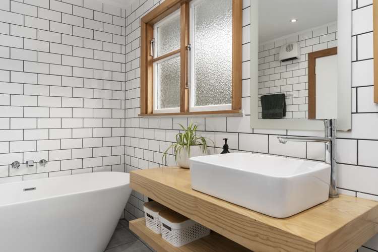 31 Hargood Street Woolston_7