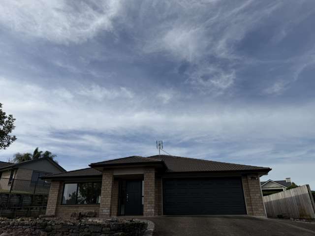 10 Caldera Crescent Pyes Pa_1