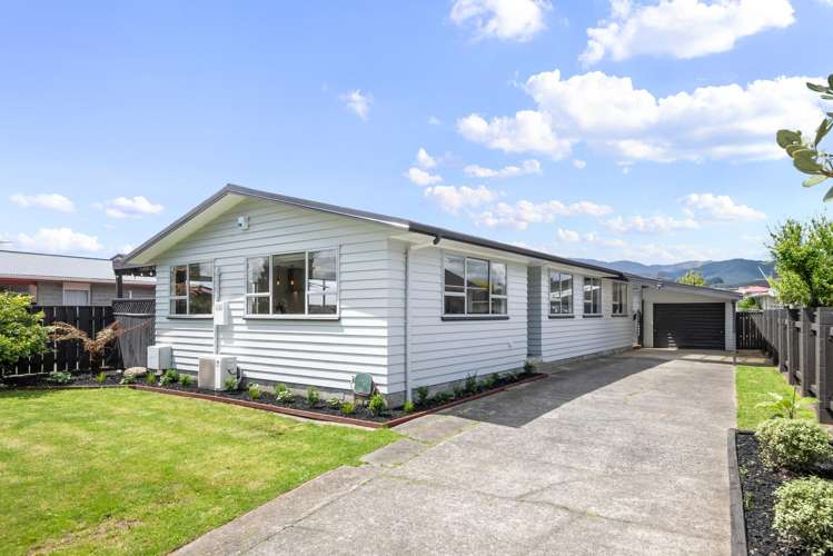 4 Harvard Grove Totara Park_1