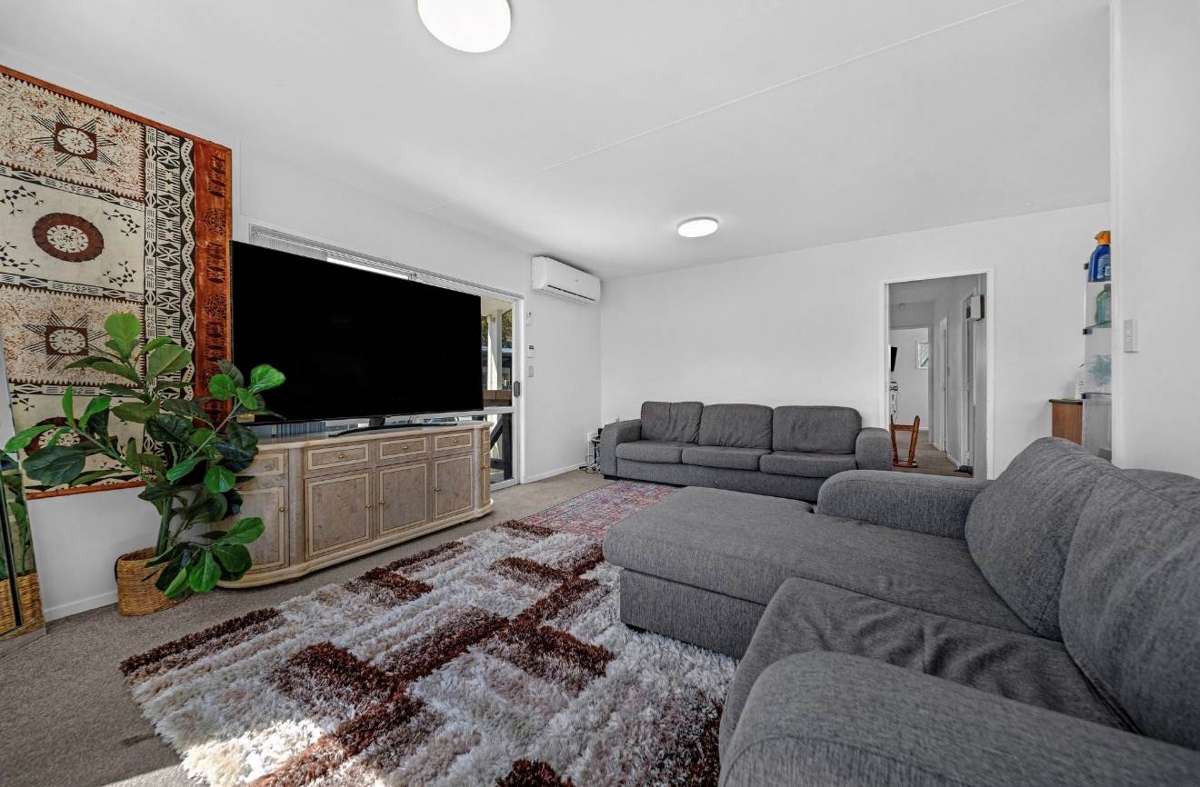 2/7 Barneys Farm Road_2