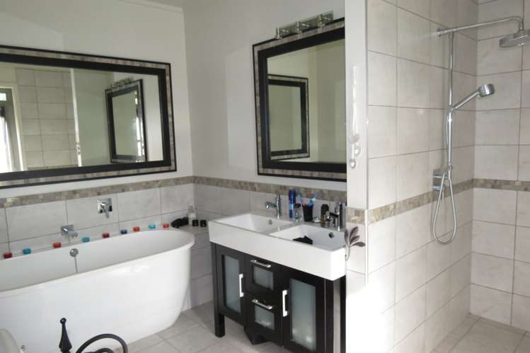 325 Riverbank Road Wanaka_12