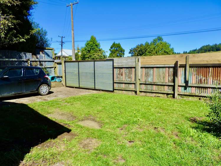 17 Joseph Street Pukemiro_14