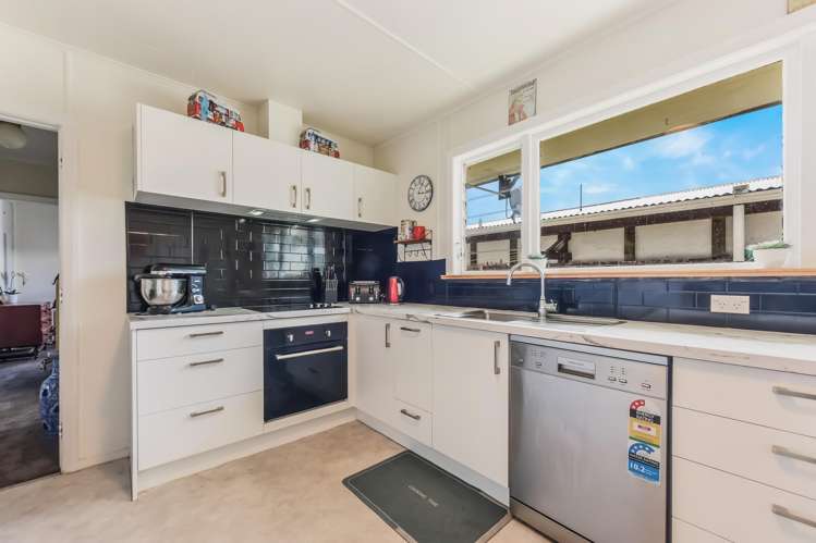 16a Palm Avenue Stoke_5