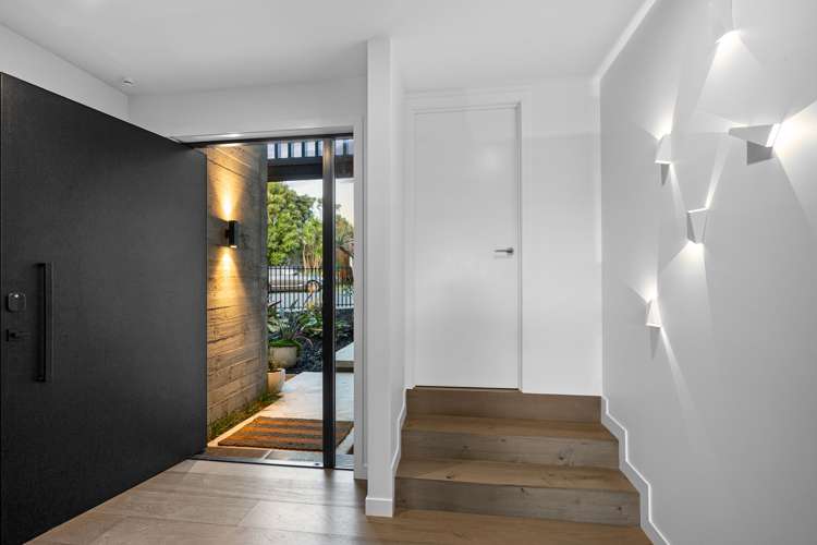 23 Otakau Road Milford_9