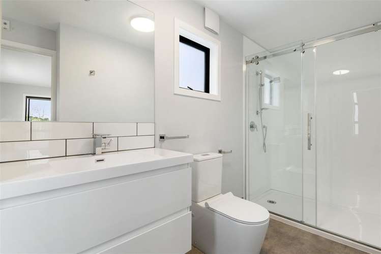 169 Chapel Road Flat Bush_7