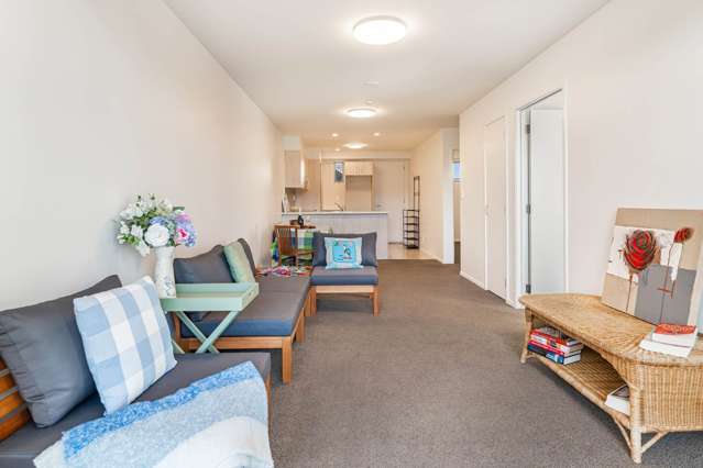109/17 Link Crescent Stanmore Bay_2