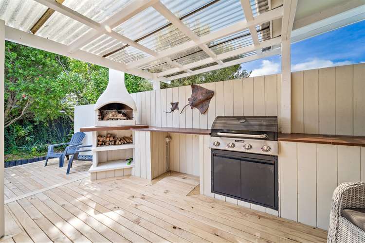 9b Centreway Road Orewa_17