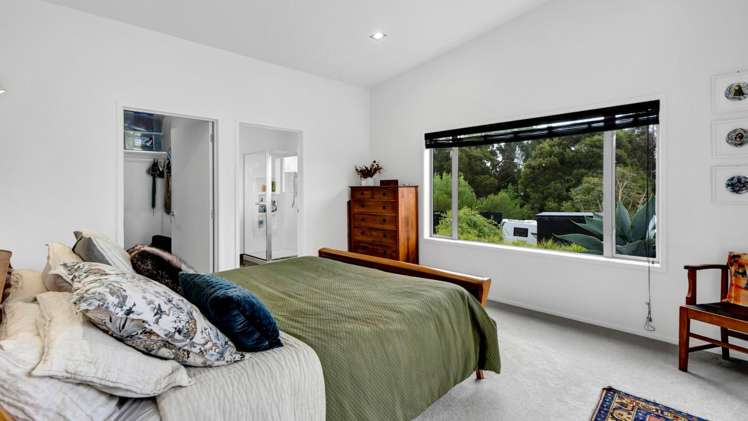 294 Surrey Hill Road Oakura_13