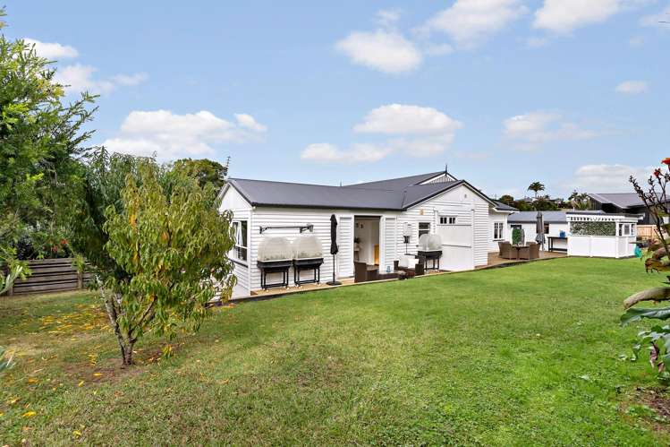 57 Queen Street Riverhead_12