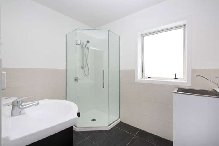 13 Bejoy Rise East Tamaki Heights_27