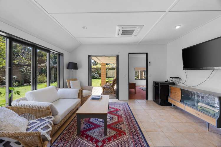 146 Lake Hawea - Albert Town Road Albert Town_21