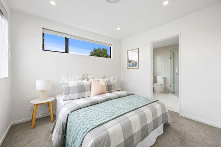 19B Ervine Place Bucklands Beach_24
