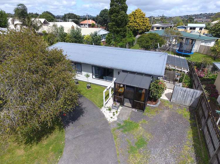 3/12 Edward Avenue Orewa_18