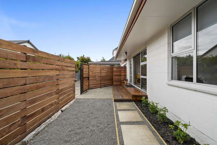 77A Mays Road St Albans_12