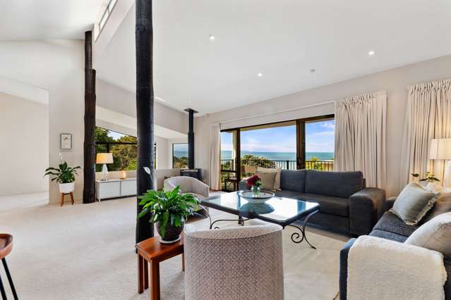 14 Glenelg Road Red Beach_1