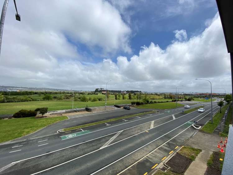 8/63 Kestev Drive Flat Bush_16