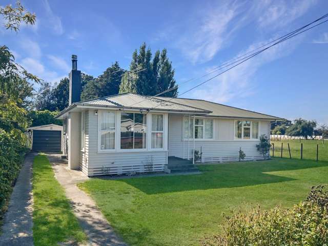 MASTERTON - 3 BEDROOMS