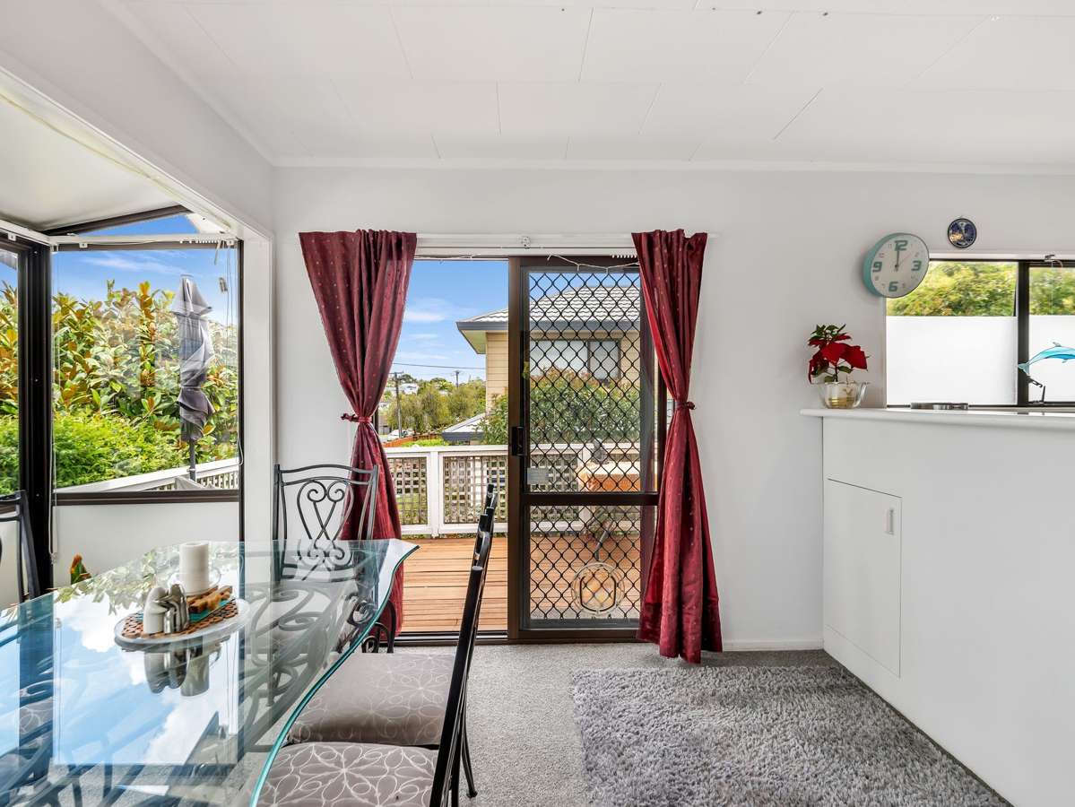 23A Raines Ave | Forrest Hill | North Shore City | Houses for Sale ...